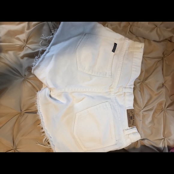 Vintage white polo shorts ! - Picture 5 of 5